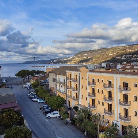 Hotel Cala Del Porto Vibo Valentia Marina Exterior foto