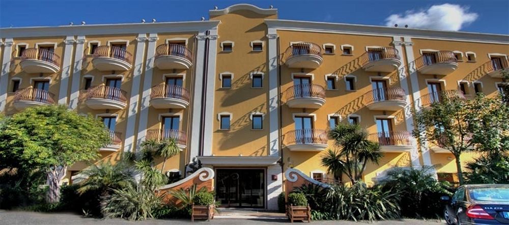 Hotel Cala Del Porto Vibo Valentia Marina Exterior foto